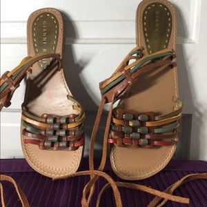 Gianni Bini Leather Sandal sz 6M